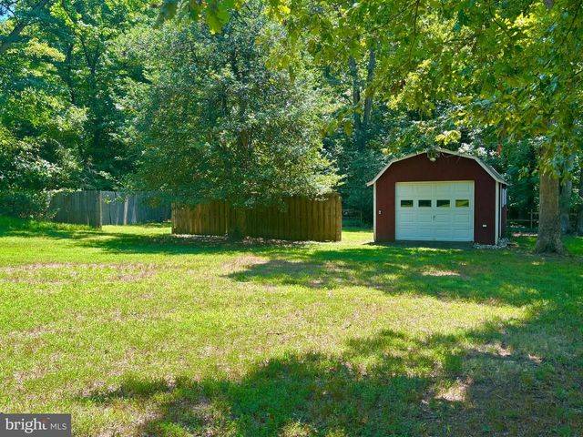 9682 CHARLES ST, La Plata, MD 20646