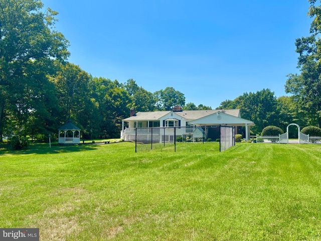 9682 CHARLES ST, La Plata, MD 20646