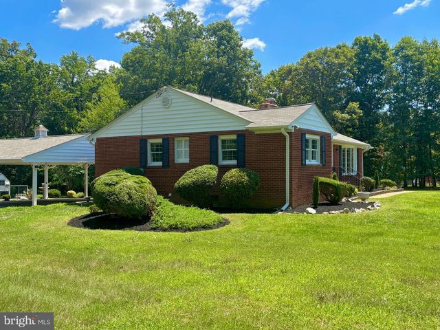 9682 CHARLES ST, La Plata, MD 20646