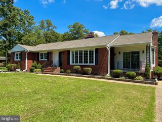 9682 CHARLES ST, La Plata, MD 20646