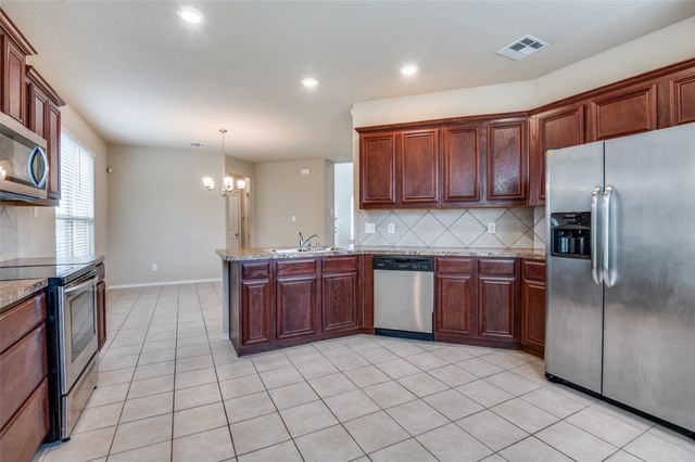 345 Allerton Mews, Lancaster, TX 75146