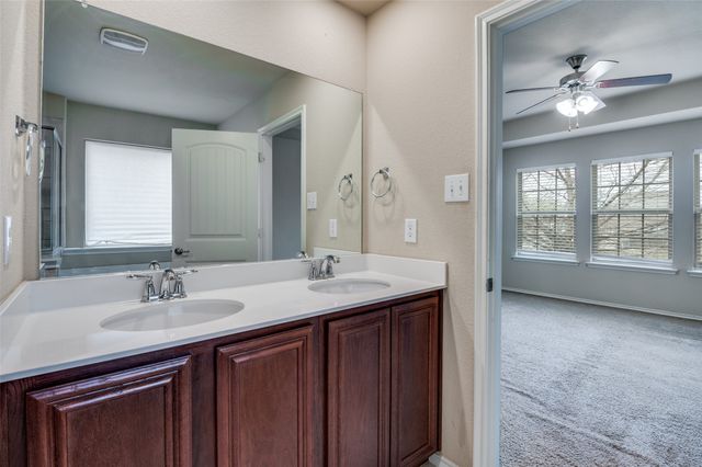 345 Allerton Mews, Lancaster, TX 75146