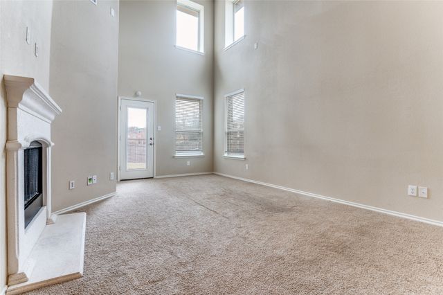 345 Allerton Mews, Lancaster, TX 75146