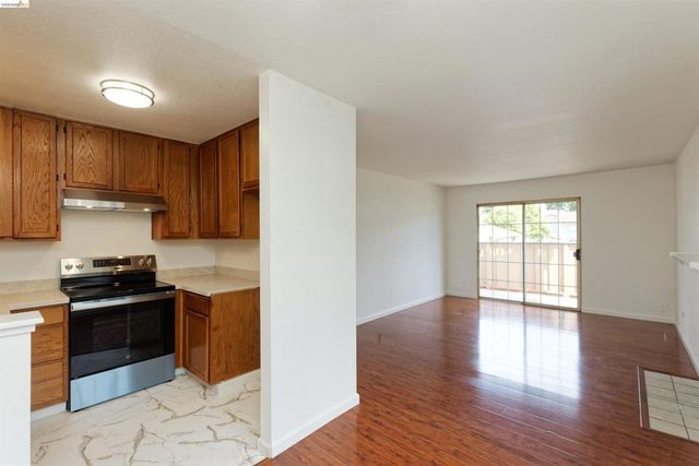 67 Glenwood, Hercules, CA 94547