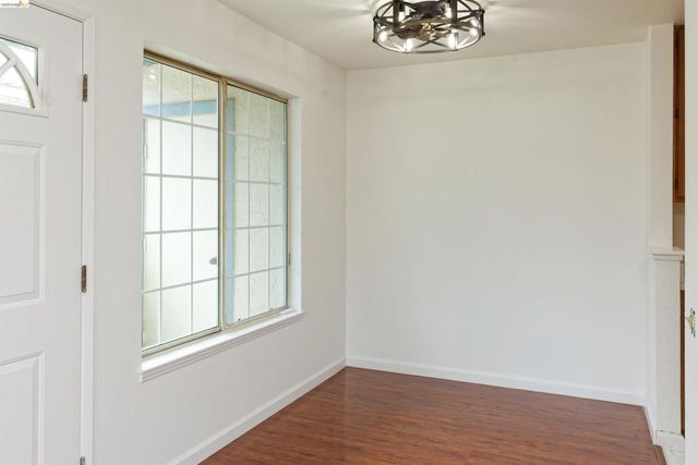 67 Glenwood, Hercules, CA 94547