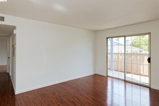 67 Glenwood, Hercules, CA 94547