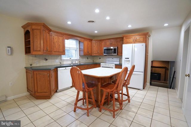 71 OBSIDIAN DRIVE, Chambersburg, PA 17202