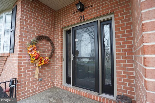 71 OBSIDIAN DRIVE, Chambersburg, PA 17202