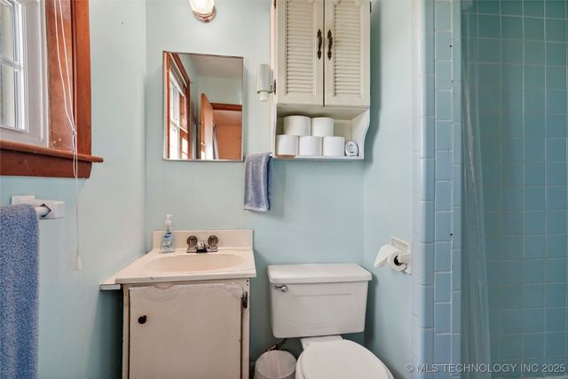 11465 E 4th Place, Tulsa, OK 74128