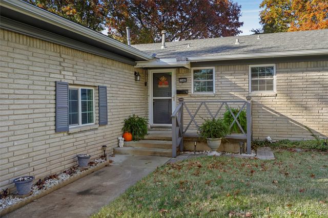 11465 E 4th Place, Tulsa, OK 74128