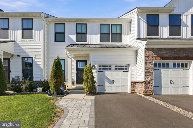 5 BASIL CT, Mount Laurel, NJ 08054