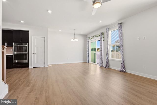 5 BASIL CT, Mount Laurel, NJ 08054