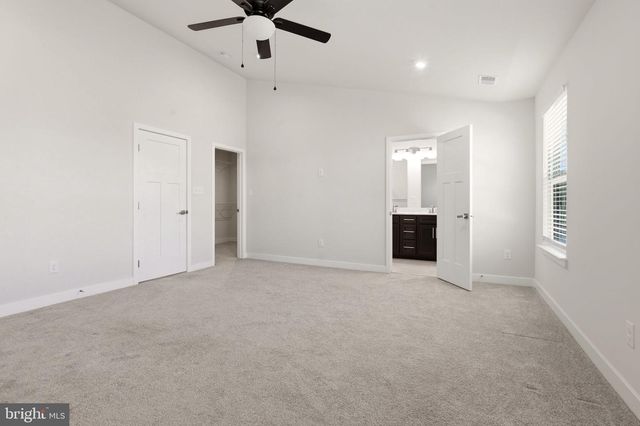 5 BASIL CT, Mount Laurel, NJ 08054
