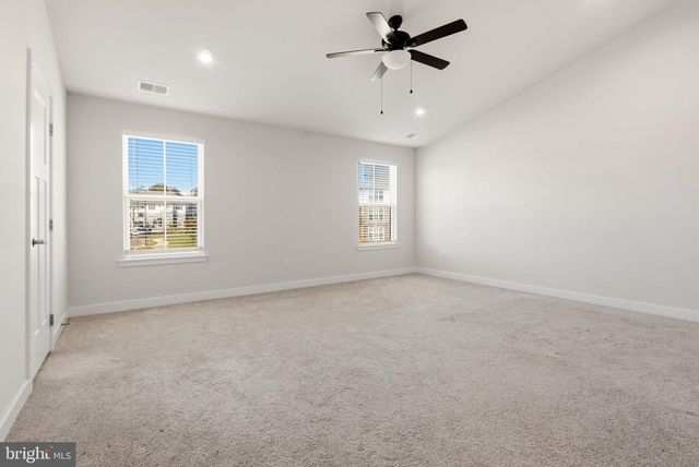 5 BASIL CT, Mount Laurel, NJ 08054