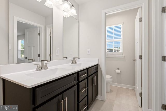 5 BASIL CT, Mount Laurel, NJ 08054