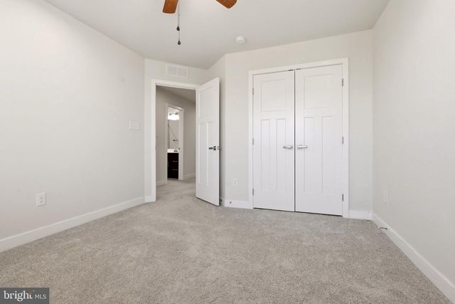 5 BASIL CT, Mount Laurel, NJ 08054