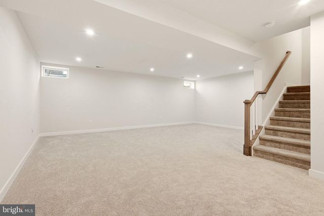 5 BASIL CT, Mount Laurel, NJ 08054