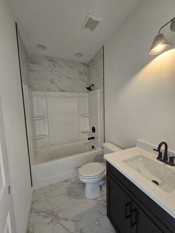 625 Bumblebee Way, Clarksville, TN 37042