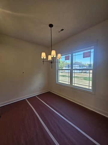 625 Bumblebee Way, Clarksville, TN 37042