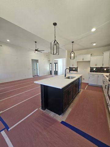 625 Bumblebee Way, Clarksville, TN 37042