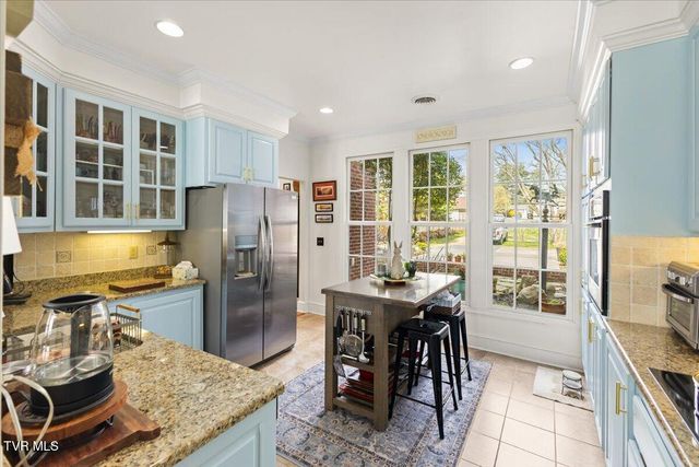 102 Willow Creek Lane, Jonesborough, TN 37659