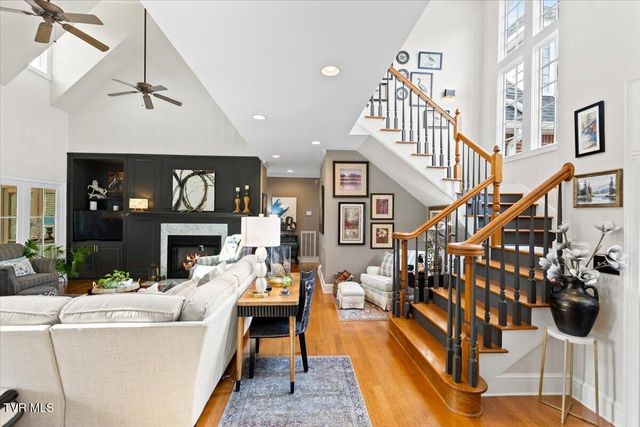 102 Willow Creek Lane, Jonesborough, TN 37659