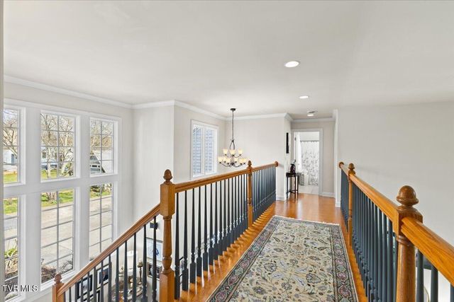 102 Willow Creek Lane, Jonesborough, TN 37659