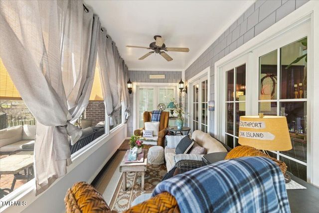 102 Willow Creek Lane, Jonesborough, TN 37659