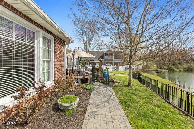 102 Willow Creek Lane, Jonesborough, TN 37659