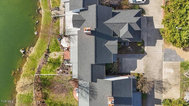 102 Willow Creek Lane, Jonesborough, TN 37659