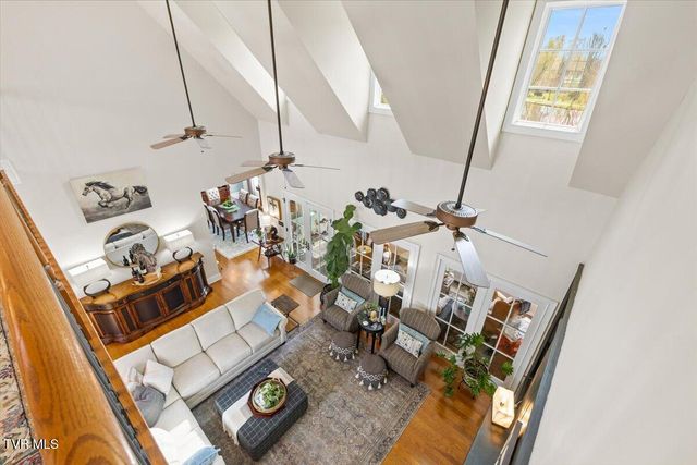 102 Willow Creek Lane, Jonesborough, TN 37659