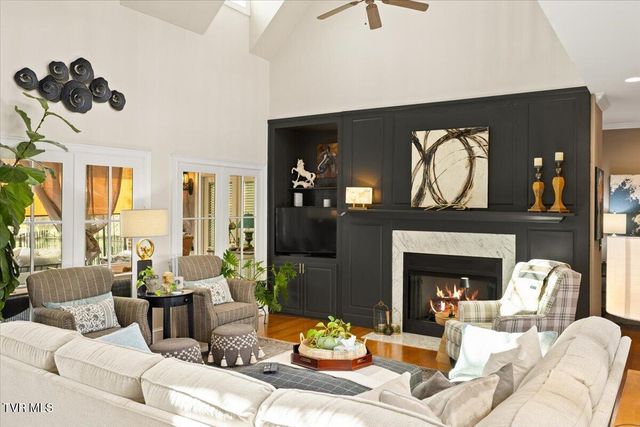 102 Willow Creek Lane, Jonesborough, TN 37659