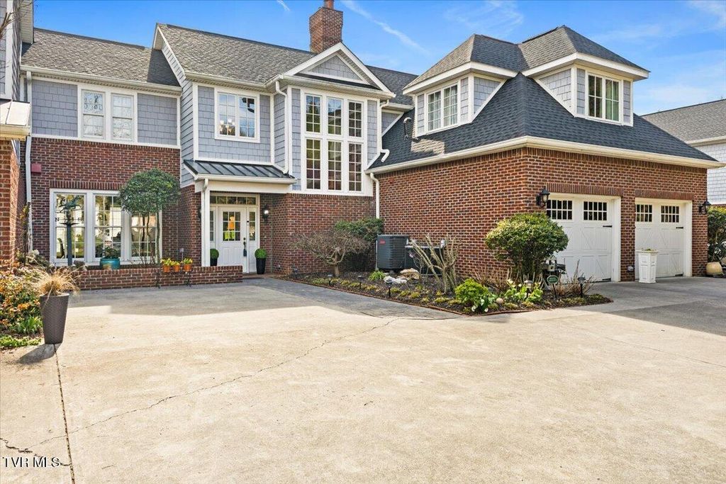 102 Willow Creek Lane, Jonesborough, TN 37659