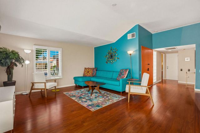 1515 Spyglass Plaza, Palm Springs, CA 92264