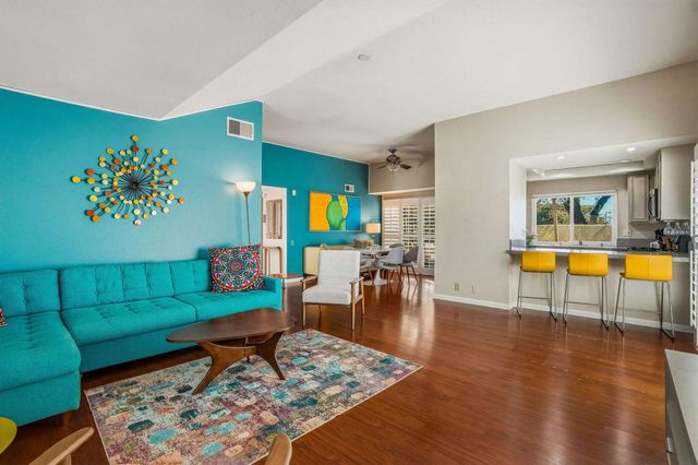 1515 Spyglass Plaza, Palm Springs, CA 92264