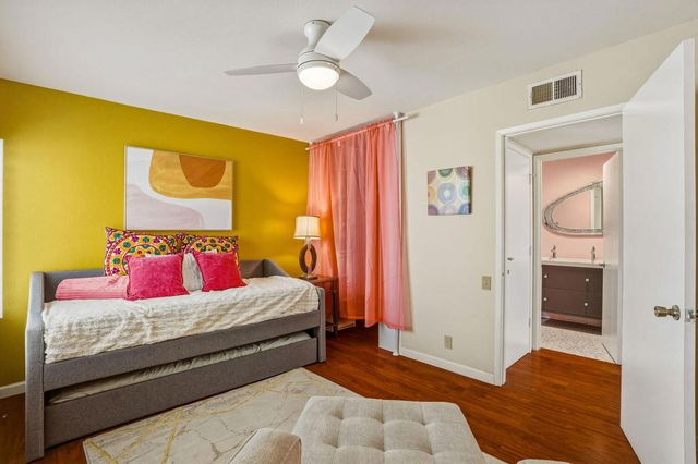 1515 Spyglass Plaza, Palm Springs, CA 92264