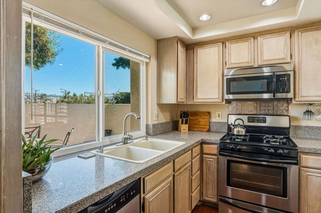 1515 Spyglass Plaza, Palm Springs, CA 92264