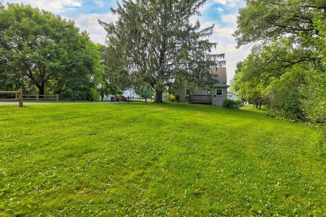 694 Fox Lane, Waterloo, WI 53594