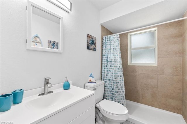 6118 Park RD, Fort Myers, FL 33908