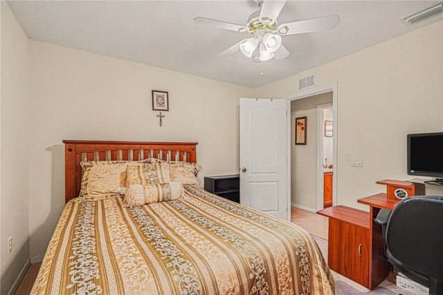 835 Rebus Avenue SW, Palm Bay, FL 32908