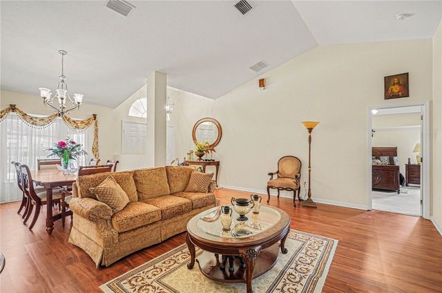 835 Rebus Avenue SW, Palm Bay, FL 32908