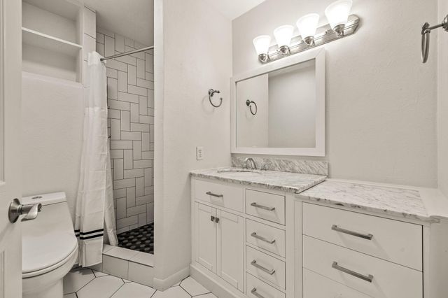 4306 Avenue A 105, Austin, TX 78751