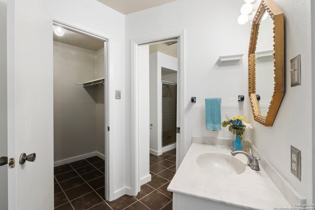 6746 CROWN RIDGE, San Antonio, TX 78239