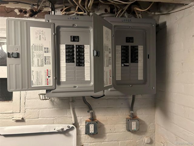 1465 Maryland Street, Grosse Pointe Park, MI 48230