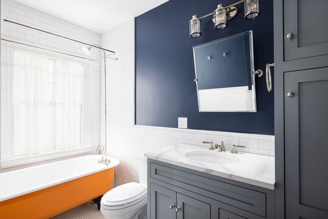 80 Mason Terrace 80, Brookline, MA 02446
