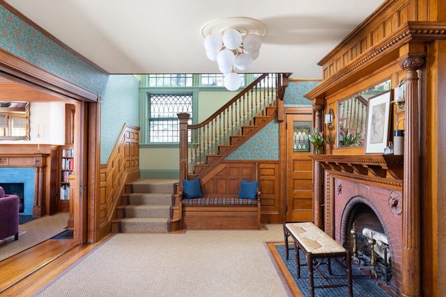 80 Mason Terrace 80, Brookline, MA 02446