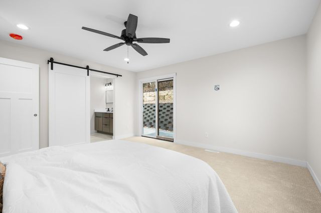 1810 Mayowood Road SW, Rochester, MN 55902