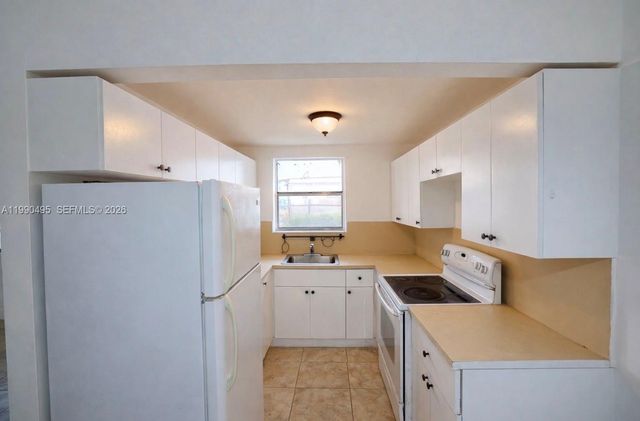 12275 NE 19th Ave 4, North Miami, FL 33181