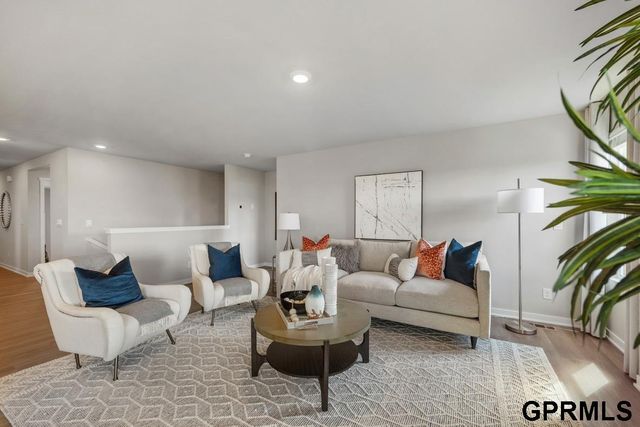 20506 Emiline Street, Gretna, NE 68028