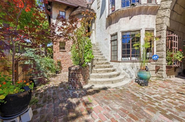 1841 Spruce Street 1, Berkeley, CA 94709